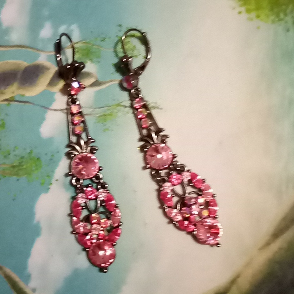 Vintage pink and multi colored stone drop earings nvr worn